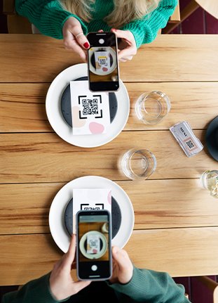Kafe ve restoran sahipleri için kullanımı kolay, Türkçe akıllı QR menü yönetim paneli arayüzü.